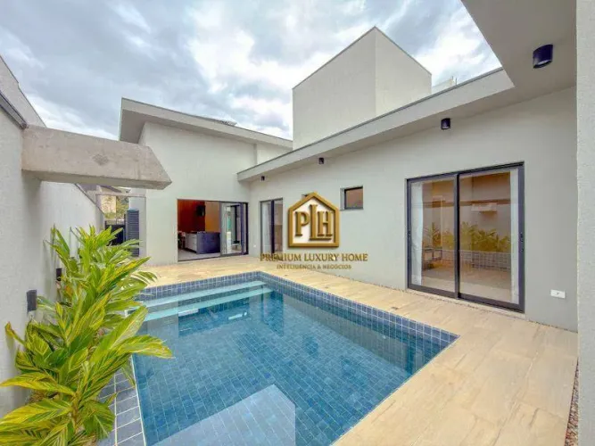 Casa Térrea Nova, Mobiliada e Decorada à Venda no Condomínio Ecoville 1 Atibaia/SP | Port