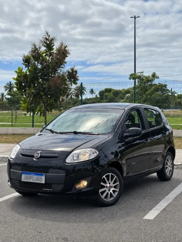 Fiat Palio Attractive 1.0 EVO Fire Flex 8V 5P 2015