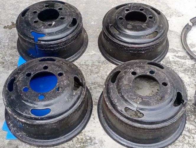 Vendo jogo de rodas D60