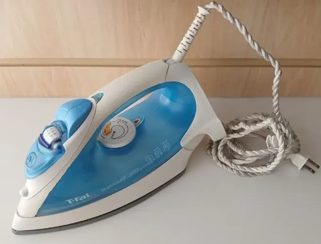 Ferro de Passar a vapor TFAL - entrega rápida