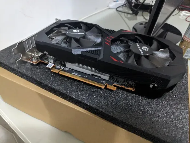 Vendo AMD MLLSE RX 6600M