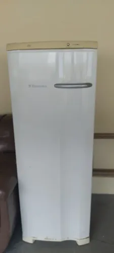 Vendo freezer usado