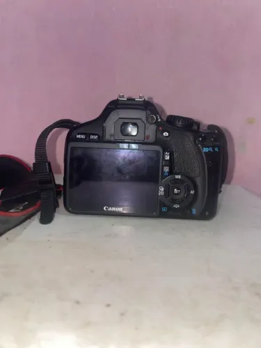 CÂMERA 550D COM LENTE COMPLETA 