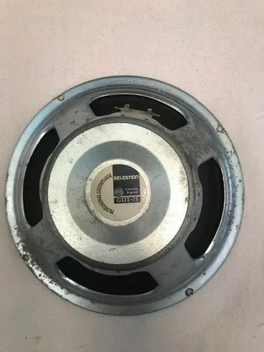 alto falantes celestion g12 t-75 e peavey sheffied model 1290 - leia a descrição