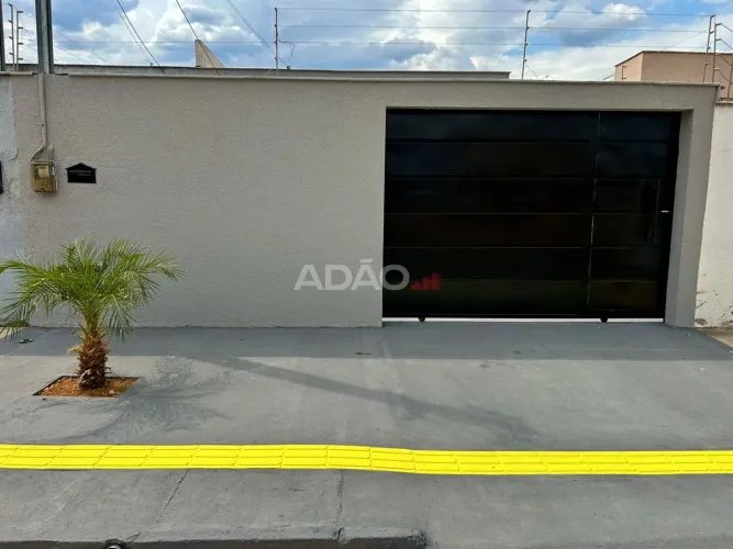 Casa com Piscina e Área Gourmet à Venda no Bairro Independência Localização Premium Casa