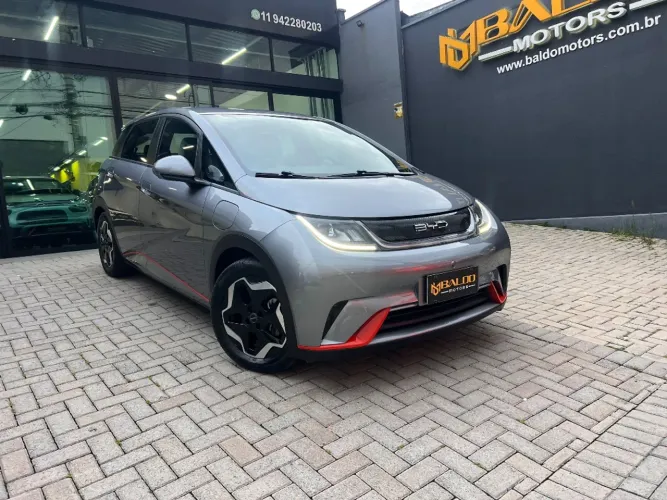 BYD Dolphin EV (Elétrico) 2024