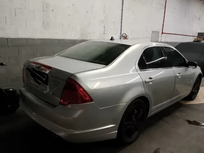 Ford Fusion SEL 3.0 V6 AWD 24V 243cv Aut. 2010