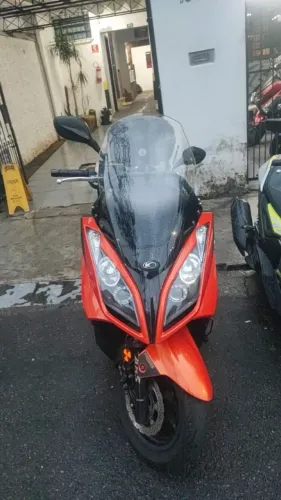 Kymco Downtown 300i 2022 - Motor Fundido (Documento 100% Quitado)