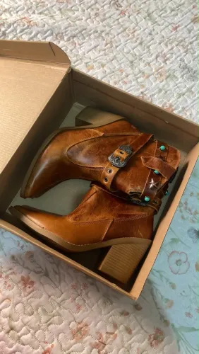 Bota Sonho dos pés - Couro - Caramelo 34/35