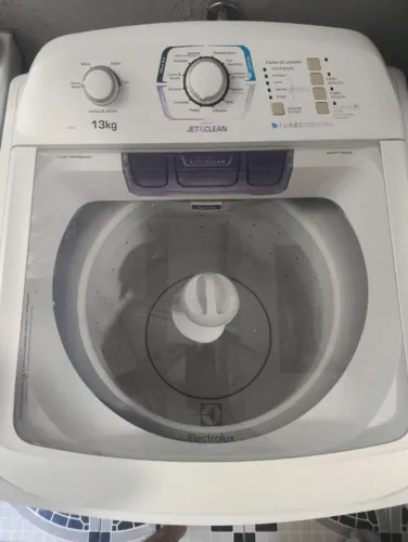 Máquina de lavar roupa Electrolux 13k
