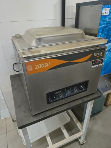 Máquina seladora a vacuo