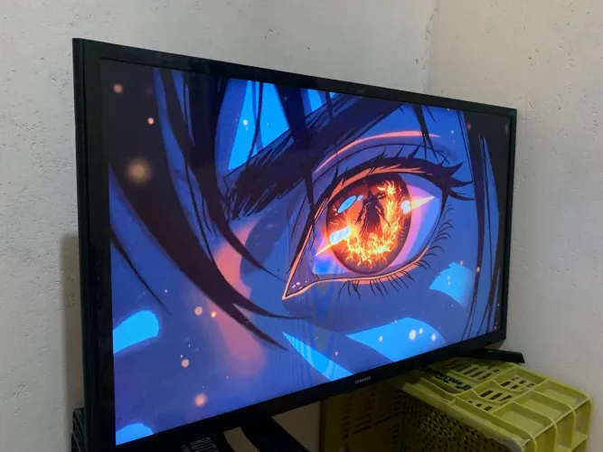TV Samsung Smart 32? - Ótimo Estado!