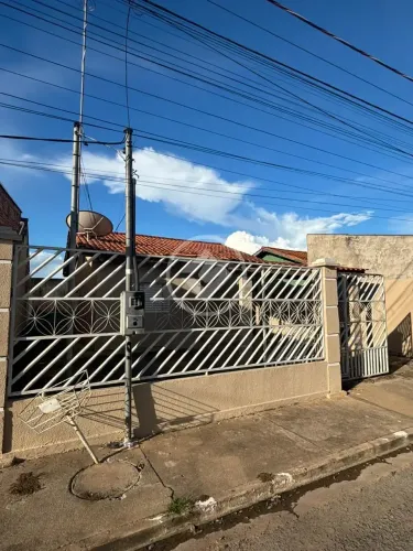 Casa à venda no Bairro Marechal Rondon Região do Distrito Industrial (Cuiabá/MT) codigo: