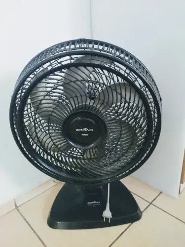 Vendo ventilador Britânia turbo 