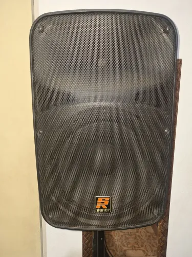 Caixa ativa stanner sr315a 