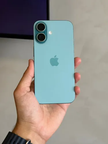 iPhone 16 128gb seminovo Verde garantia 6 meses