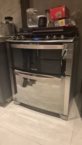 Fogão eletrolux com forno eléctrico 