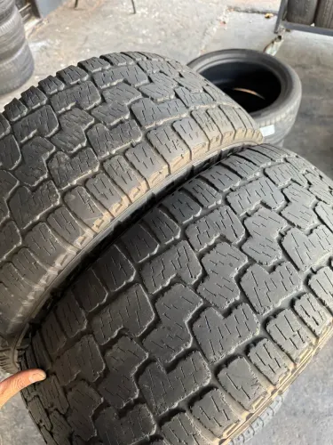 Par de Pneus Pirelli Aro 19 Scorpion All Terrain Plus 255/55R19 111H, 65% vida útil