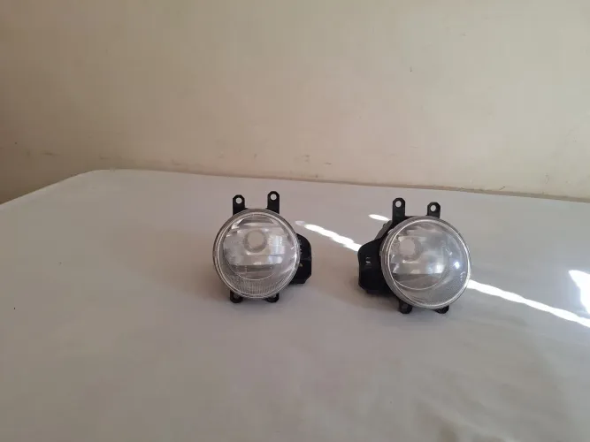 FAROL DE MILHA ORIGINAL TOYOTA YARIS 2018 á 2023