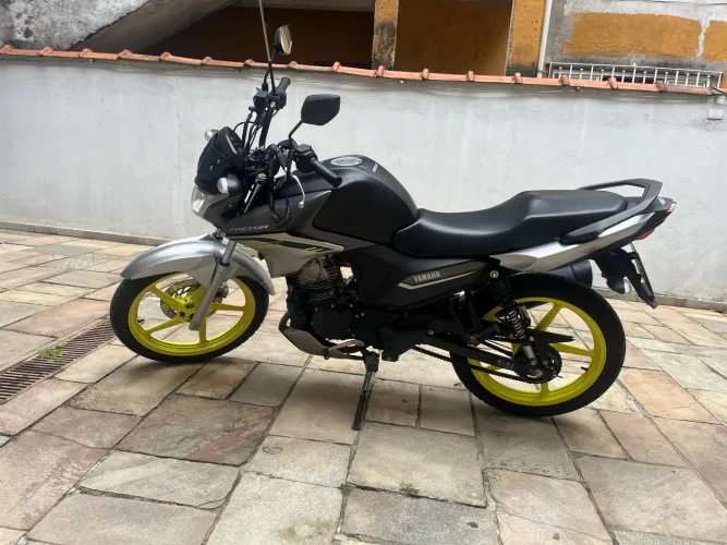 YBR factor 150 DX com garantia de fábrica