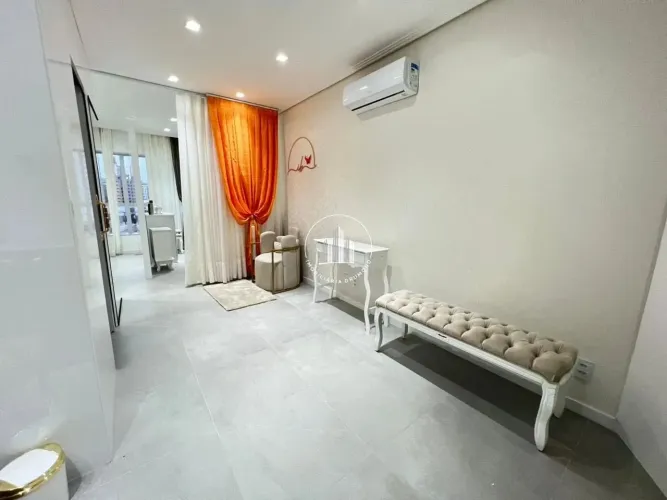 Escritório/Sala Comercial - 41m², Balneário - EST