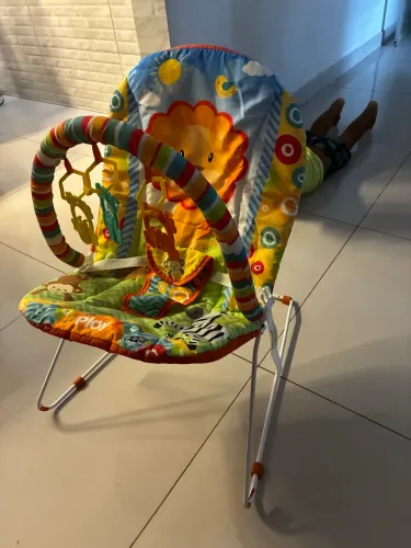 Cadeira de Descanso Para Bebê Infantil Safari com Mobiles Mordedor 