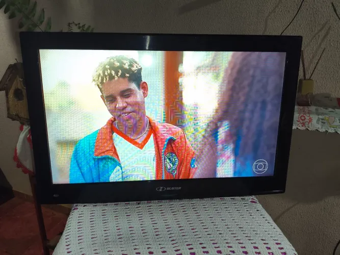 Tv Buster HD 32 polegadas