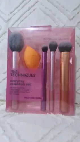 Kit de Pincéis de Maquiagem Real Techniques Everyday Essentials (Original)
