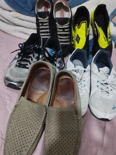 Desapego de lote de tênis masculino tamanho 40 original 