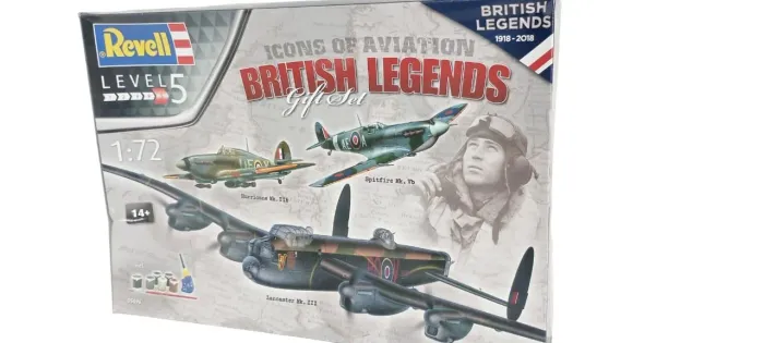 Kit para montar Revell 1:72 Spitfire Mk.Vb + Hurricane Mk.IIb + Lancaster Mk.III (1+1+1)pç