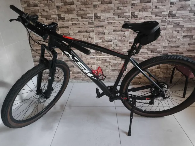 Bike aro 29 ksw tamanho 19 freio hidráulico K7 9 velocidade 