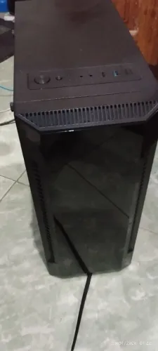Gabinete desktop com 3 fans rgb