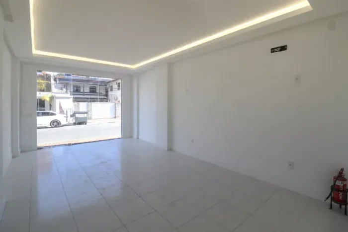 Sala comercial em Balneário Camboriu, 35m²
