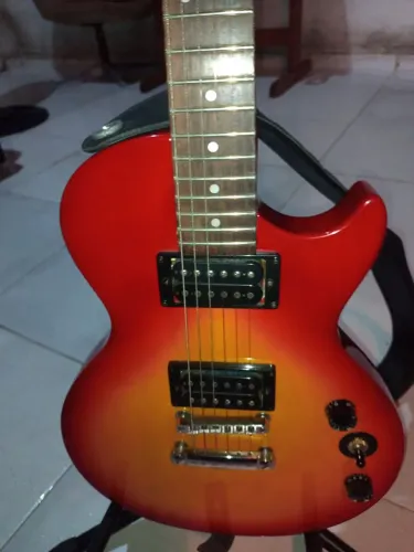 vendo guitarra Epiphone Special Red.. les paul