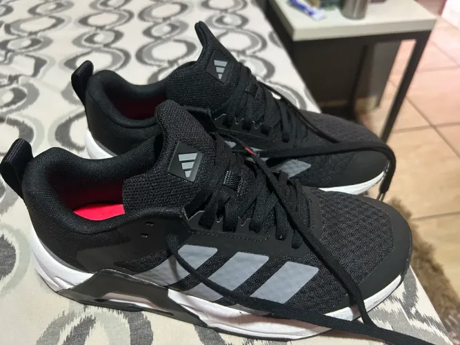 Tênis adidas dropset control