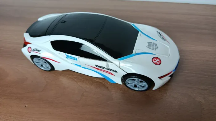 Carrinho de polícia Transformer