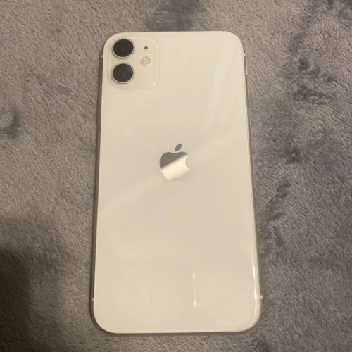 iPhone 11