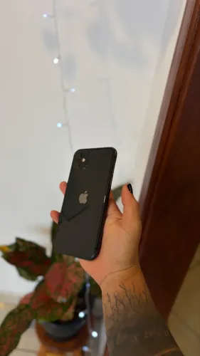 iPhone 11 - 128GB