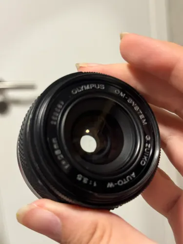 Olympus 28mm f3.5 G-Zuiko Om-System
