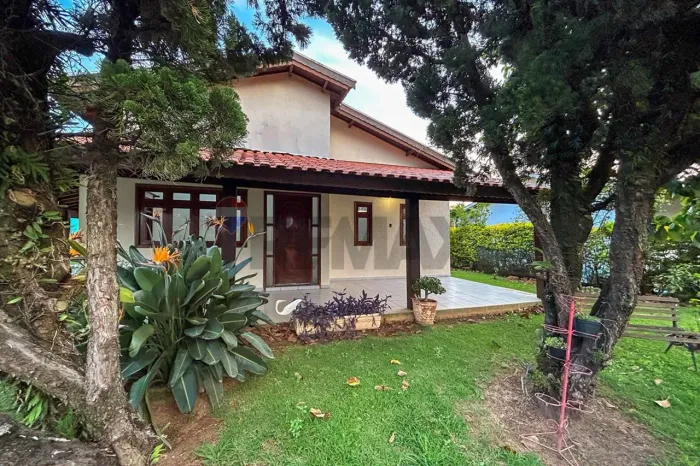 CASA TÉRREA COM EDÍCULA PARA LOCAÇÃO - CONDOMÍNIO VISTA ALEGRE - VINHEDO - SP
