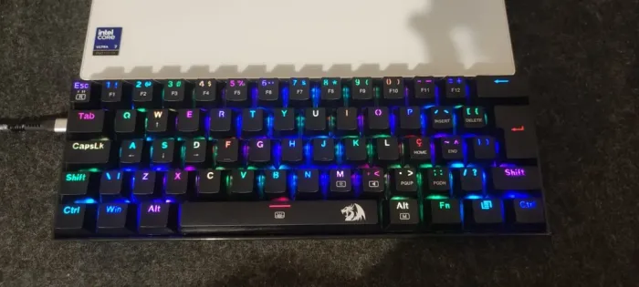 Teclado Mecânico Redragon 61 Teclas Switch Brown K630RGB-1