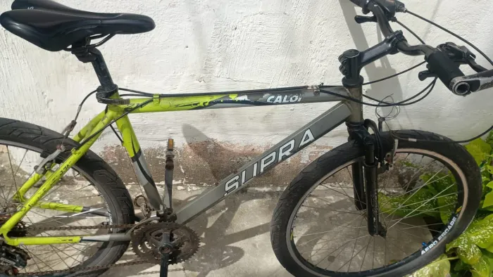 Bicicleta Caloi quadro de alumínio