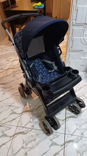 Carrinho de Bebê Tutty Baby.