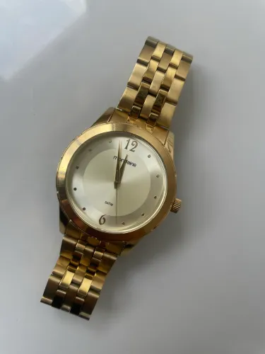 Relógio mondaine 