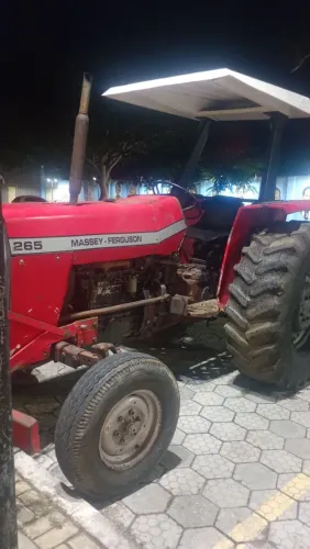 trator Massey ferguson