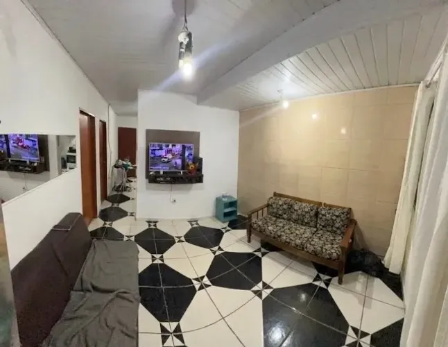 Vende-se Casa Ampla 2 Quartos no Grajaú | Ótima Oportunidade