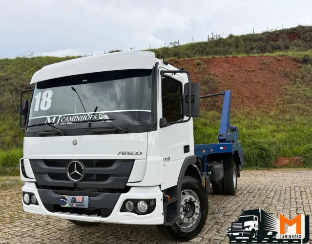 MB 1719 Poliguidaste ano 2018 duplo novíssimo 
