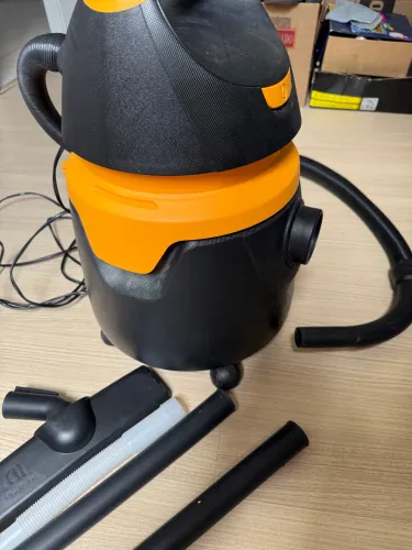 ASPIRADOR DE AR E ÁGUA 