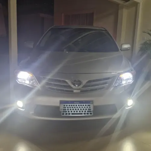 Toyota Corolla Altis 2.0 Flex 16V Aut. 2012