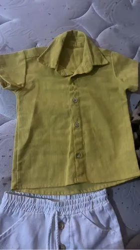 Dois short social masculino infantil e uma blusa de botão 2 anos